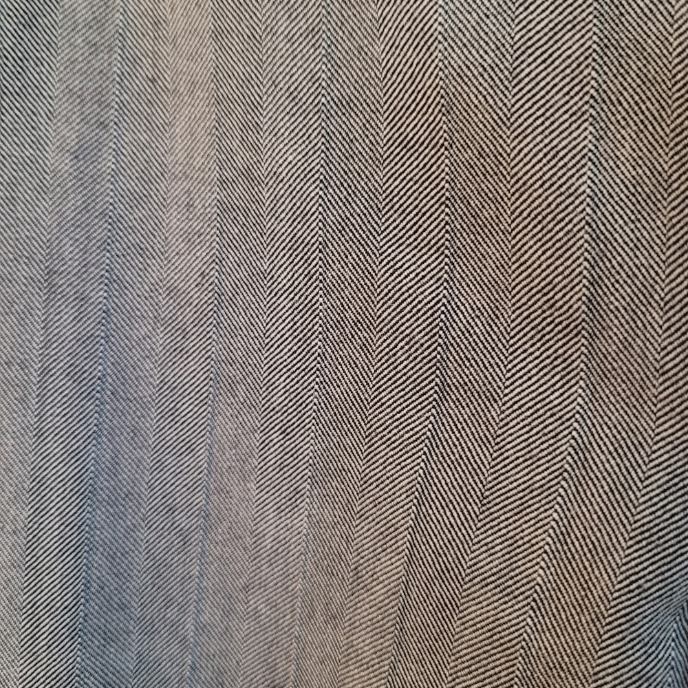Dress pants - Picture 3 of 3